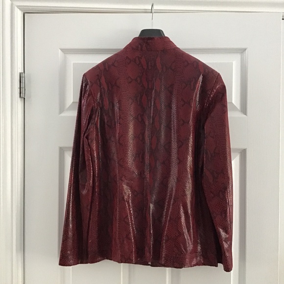 Dark red/black faux leather animal print jacket size S - Picture 4 of 5